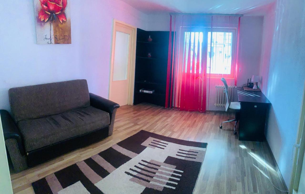 Apartment Iasi Exteriör bild